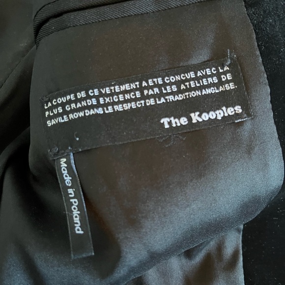 Like new Kooples Stylish velvet trimmed blazer, dress up or down! - Picture 4 of 6